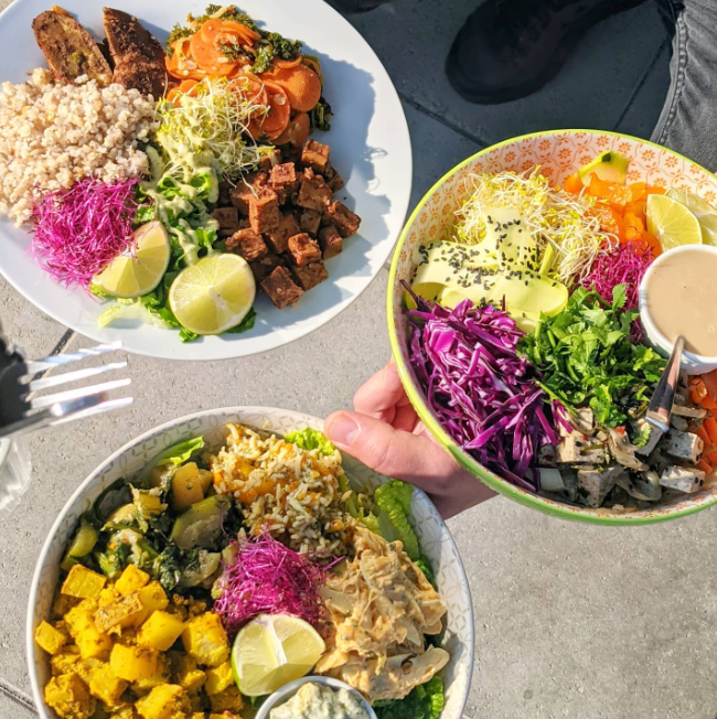 I Tried Montreal's New Vegan Poké Restaurant & It Blew My Mind - MTL Blog